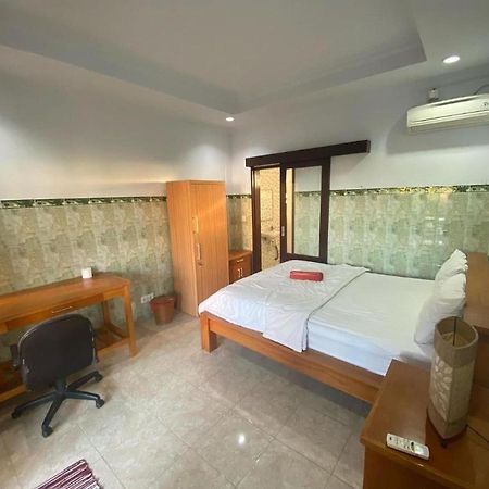 Bali Made Guesthouse Чангу Екстер'єр фото
